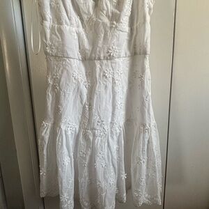 Francesca's Collections White Floral Midi Dress